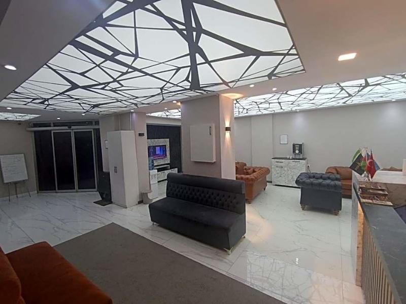 Peracity Hotel image