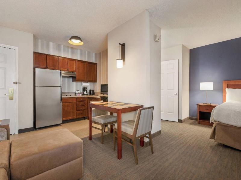 Residence Inn Baltimore White Marsh image