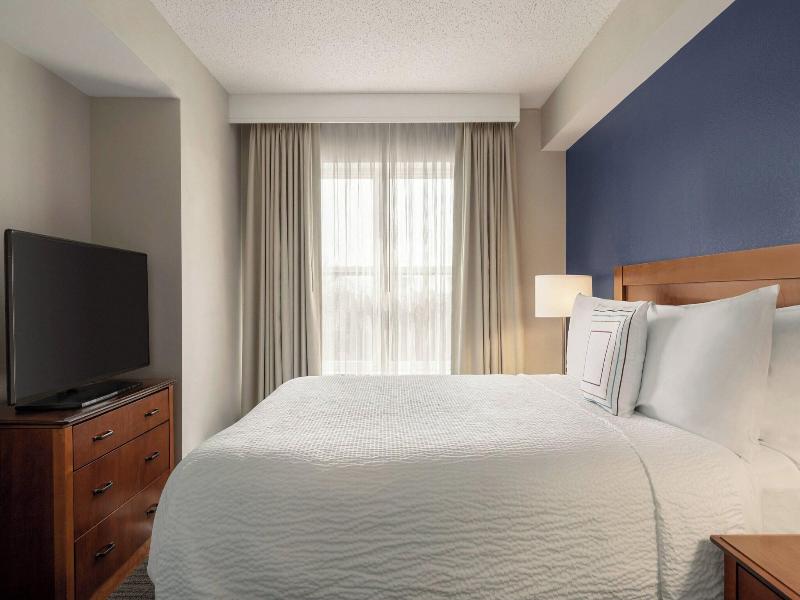 Residence Inn Baltimore White Marsh image