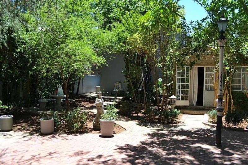 Hobbit Boutique Hotel image
