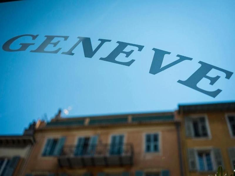 Le Geneve image