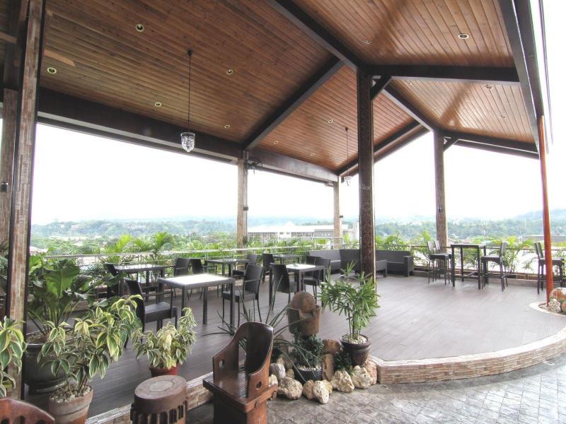 Pearlmont Hotel image