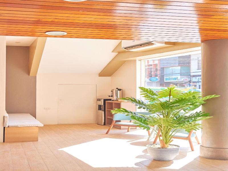 Bridge Hotel image
