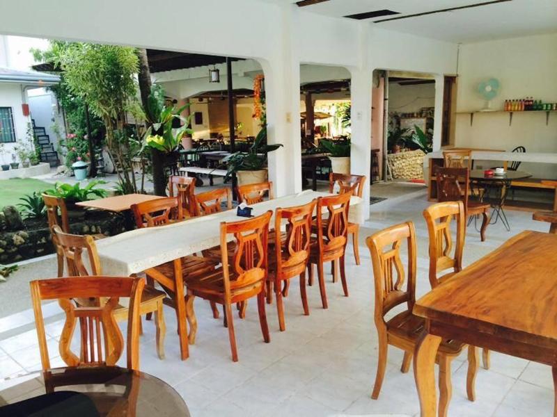 New Eve S Kiosk Dive Resort image