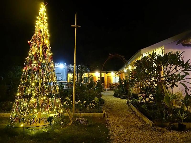 New Village Lodge image