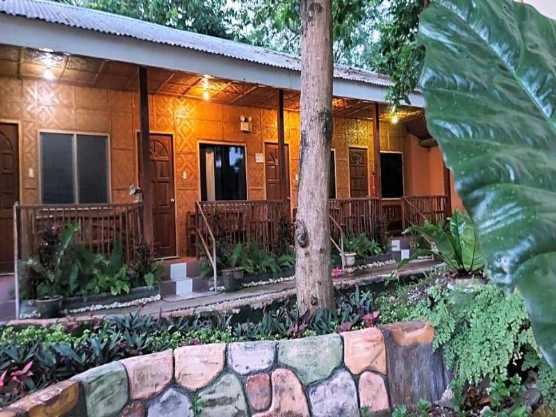 New Village Lodge image
