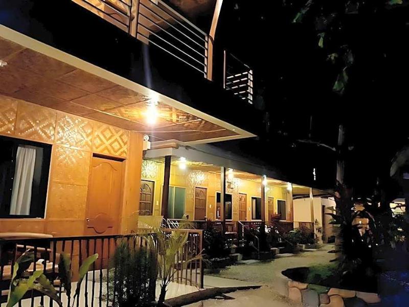 New Village Lodge image