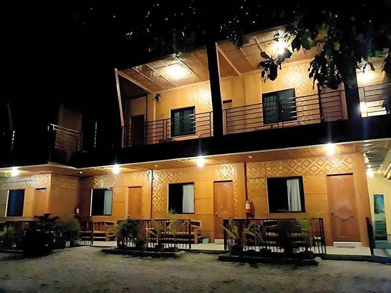 New Village Lodge image