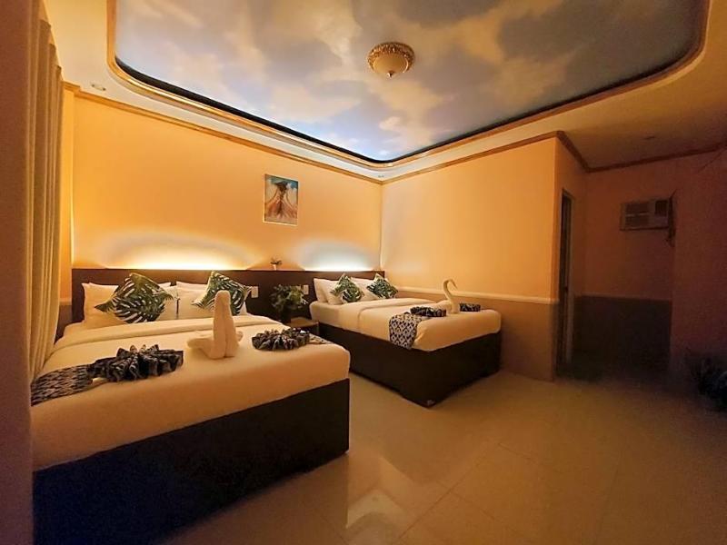 New Village Lodge image
