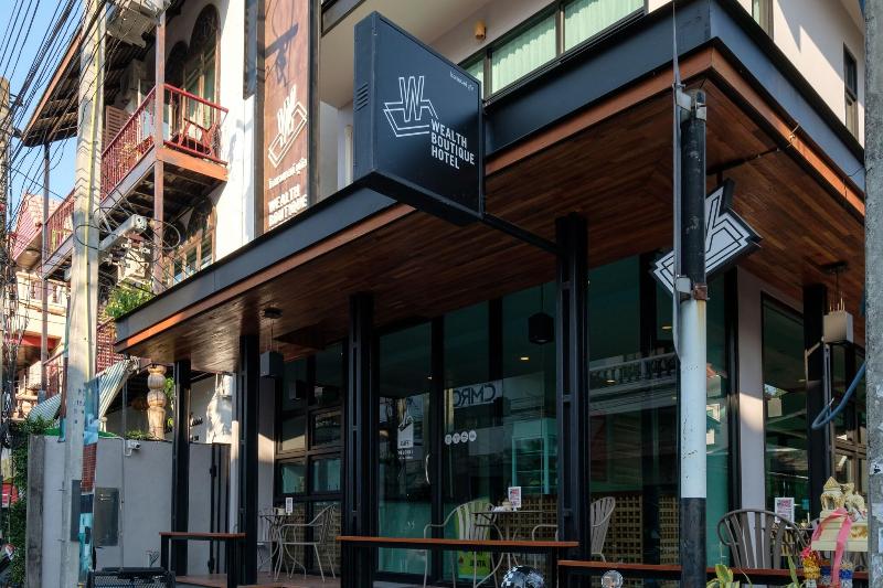 Wealth Boutique Hotel Chiang Mai image