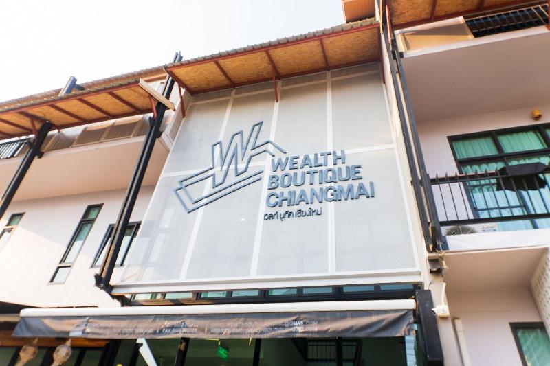 Wealth Boutique Hotel Chiang Mai image