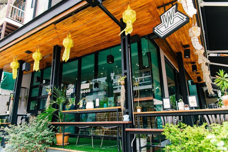 Wealth Boutique Hotel Chiang Mai image