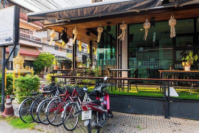 Wealth Boutique Hotel Chiang Mai image