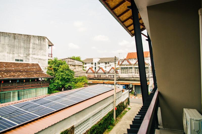 Wealth Boutique Hotel Chiang Mai image