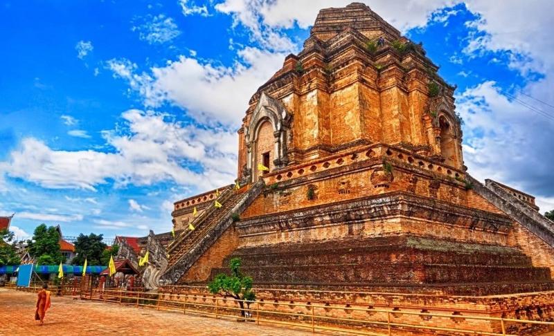 Wealth Boutique Hotel Chiang Mai image