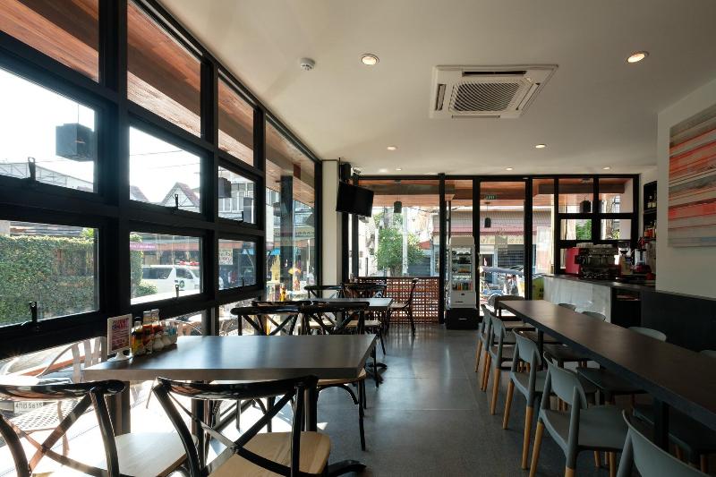 Wealth Boutique Hotel Chiang Mai image