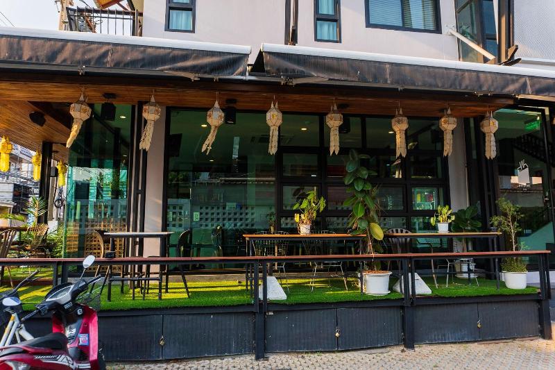 Wealth Boutique Hotel Chiang Mai image