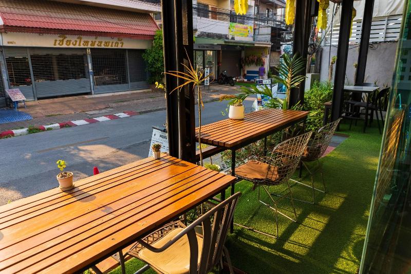 Wealth Boutique Hotel Chiang Mai image