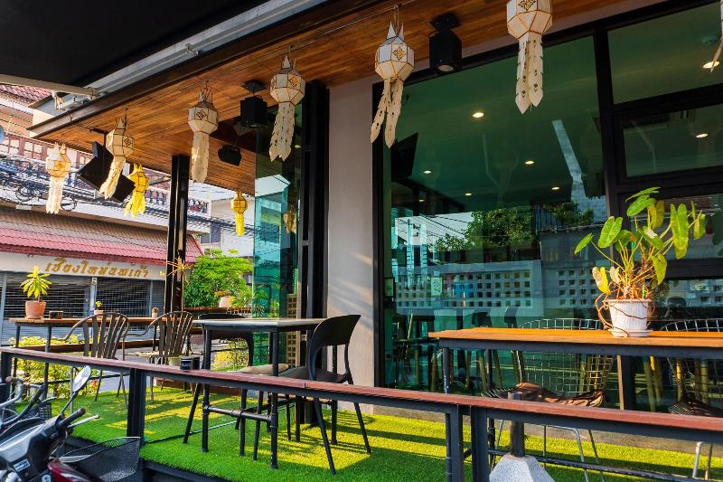 Wealth Boutique Hotel Chiang Mai image
