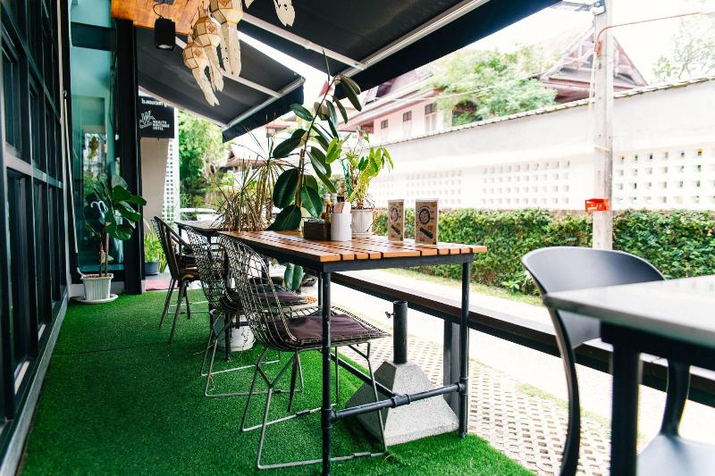 Wealth Boutique Hotel Chiang Mai image