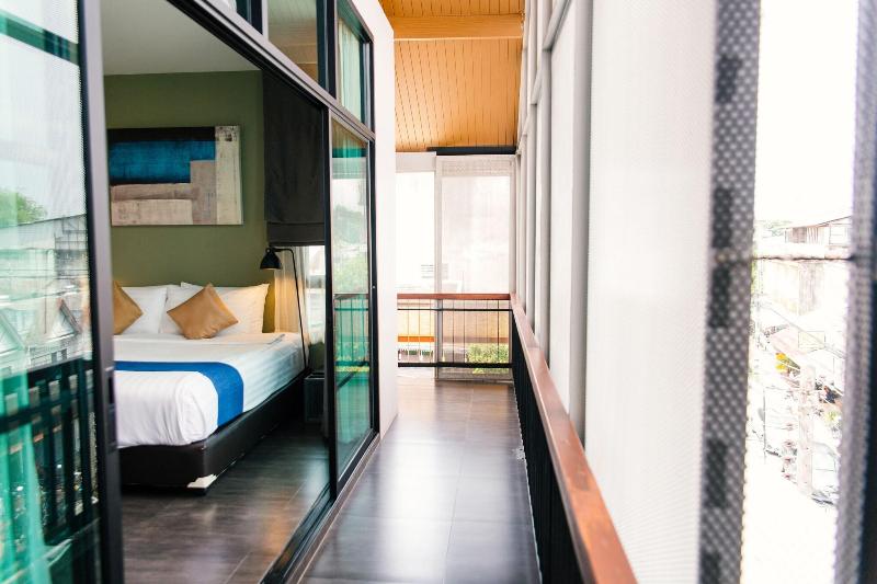 Wealth Boutique Hotel Chiang Mai image