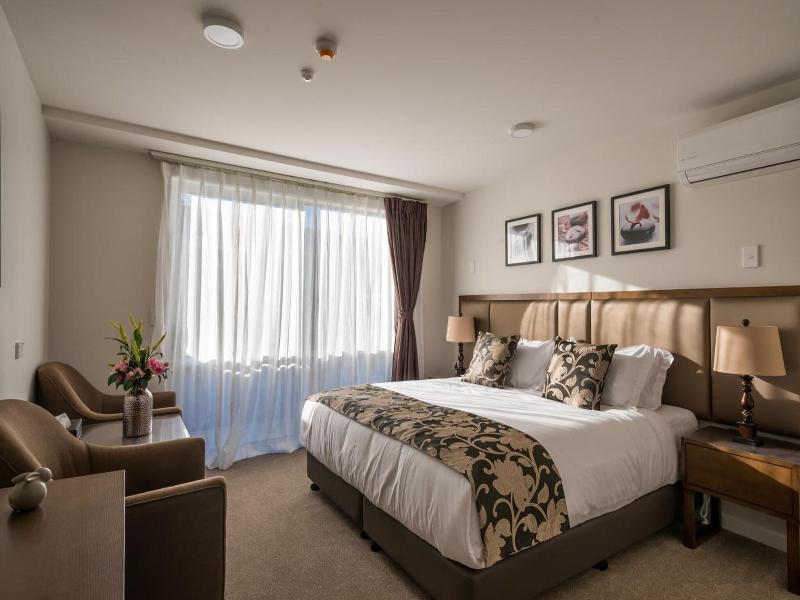 Golden Star Motel image