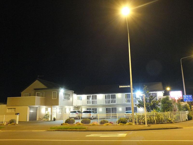 101 Stars Motel image