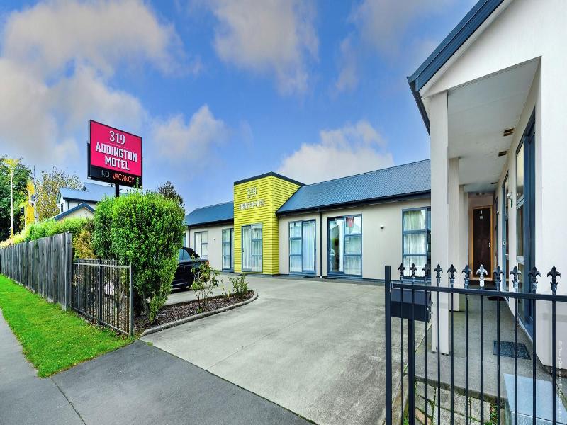 319 Addington Motel image