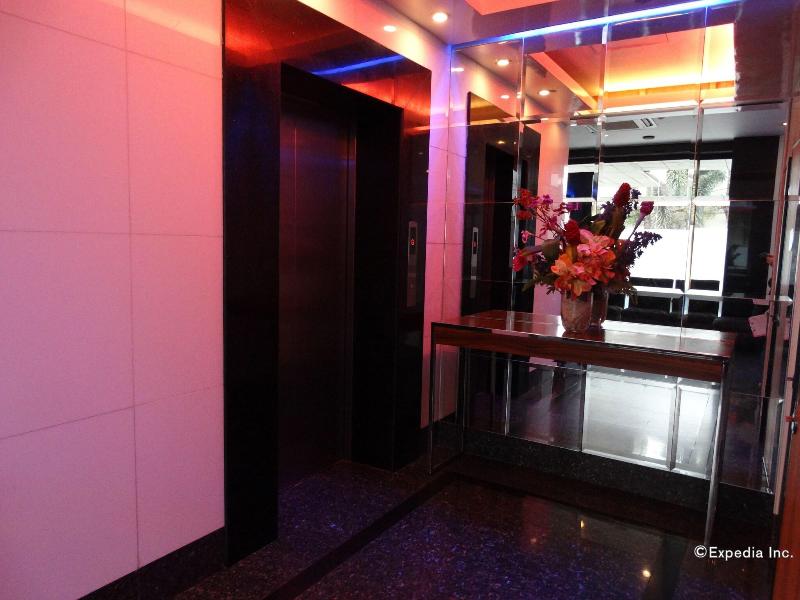 Blueberry Tourist Hotel image
