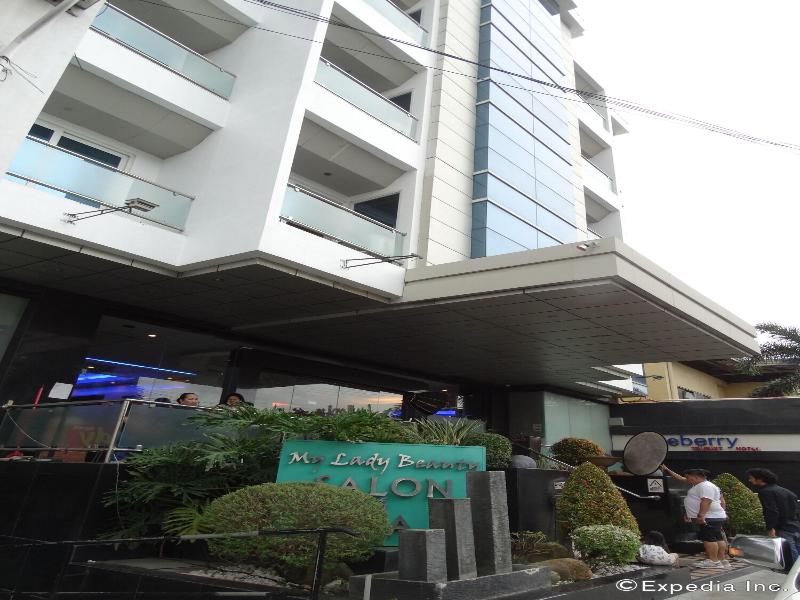 Blueberry Tourist Hotel image