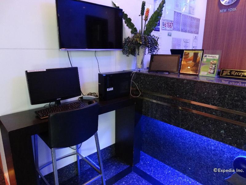 Blueberry Tourist Hotel image