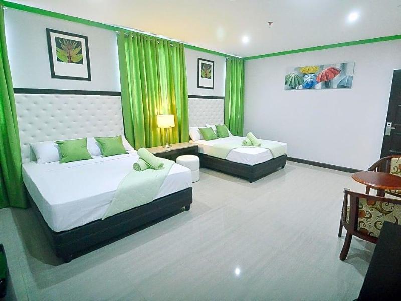 Green Banana Business Hotel image