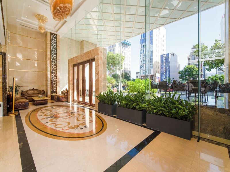 Luxtery Hotel image