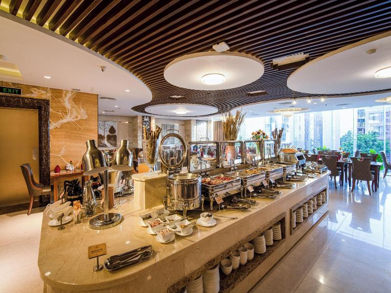 Luxtery Hotel image