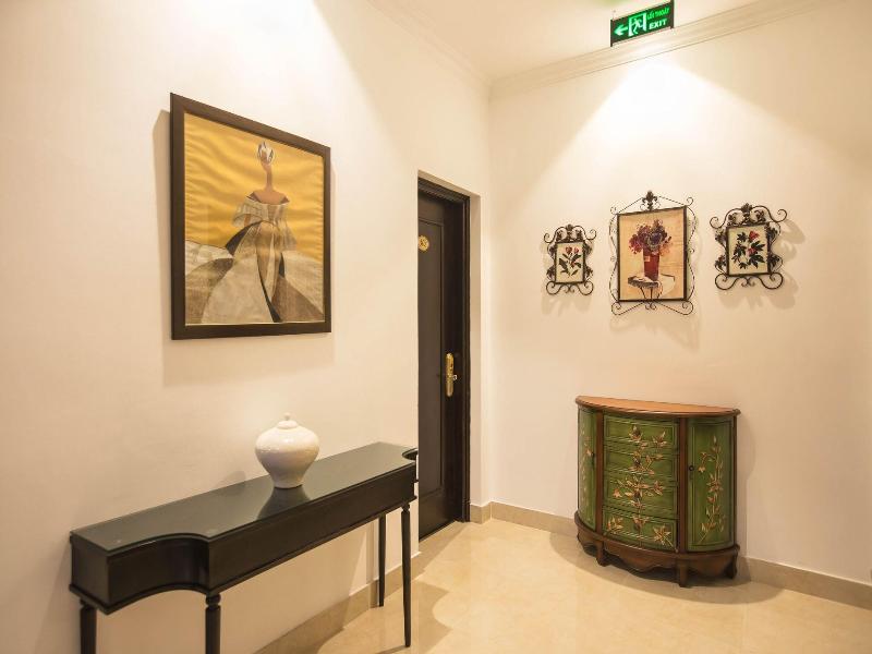 Dinh Elegant Hanoi Hotel image