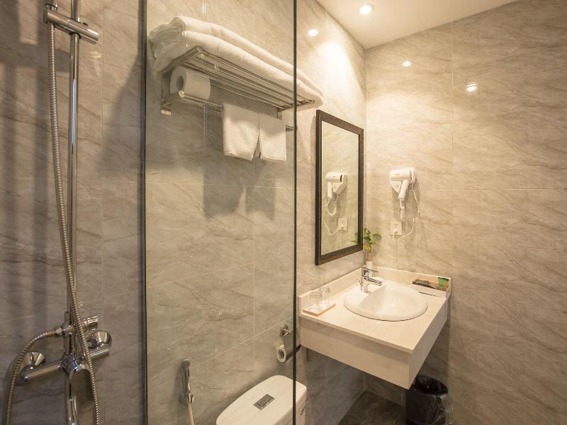 Dinh Elegant Hanoi Hotel image