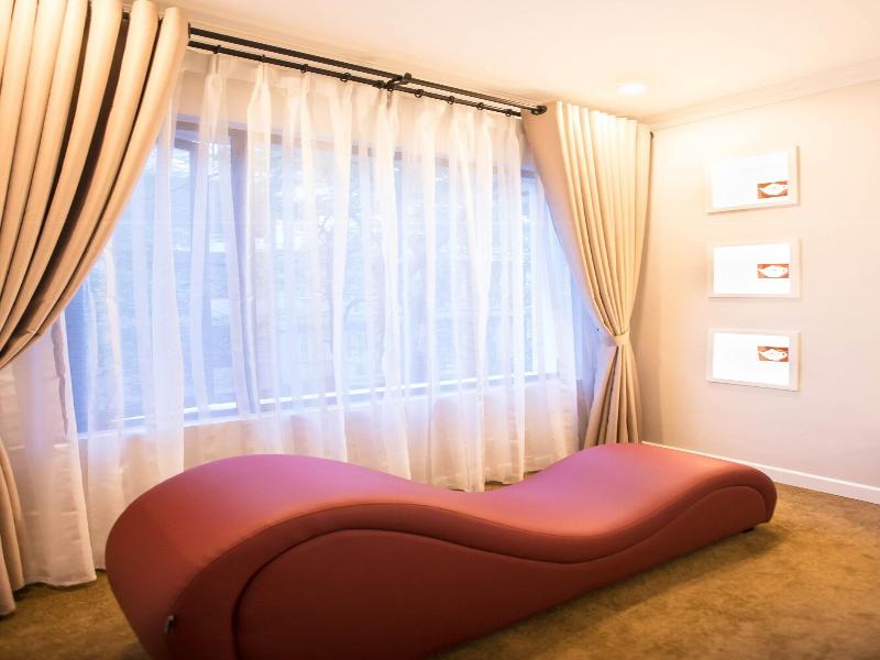 Dinh Elegant Hanoi Hotel image
