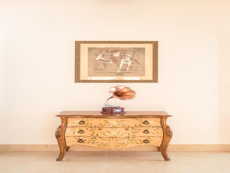 Dinh Elegant Hanoi Hotel image