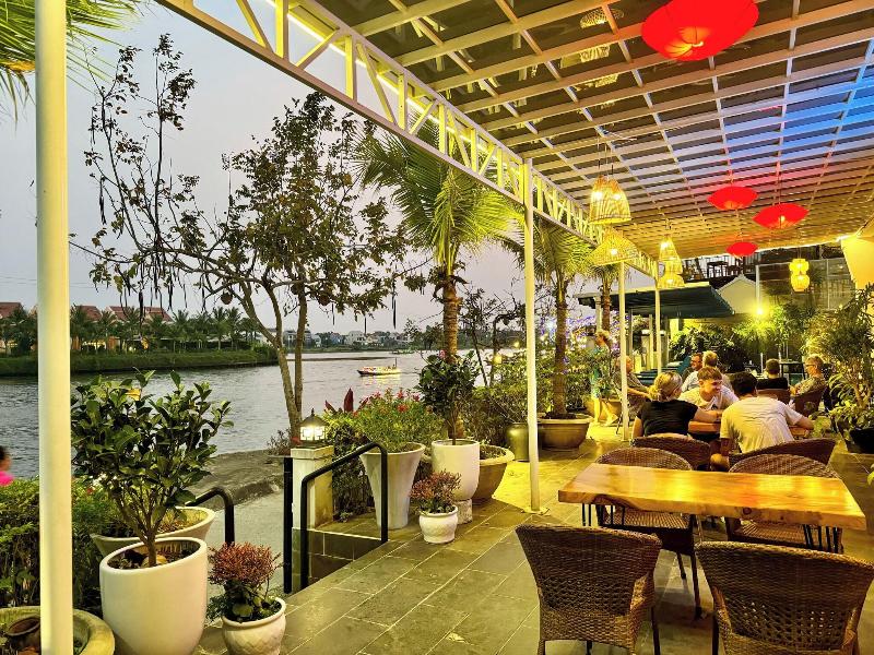 Riverside White House Villa image