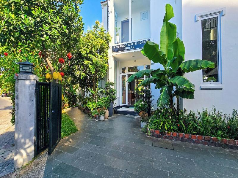 Riverside White House Villa image