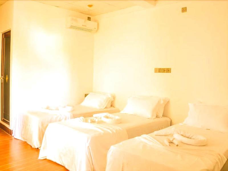 Guraidhoo Inn