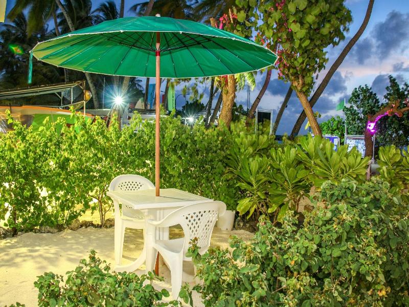 Salt Beach Hotel At Maafushi image