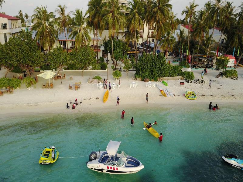 Salt Beach Hotel At Maafushi image
