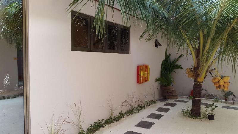 White Sand Lodge at Maafushi — photo 2