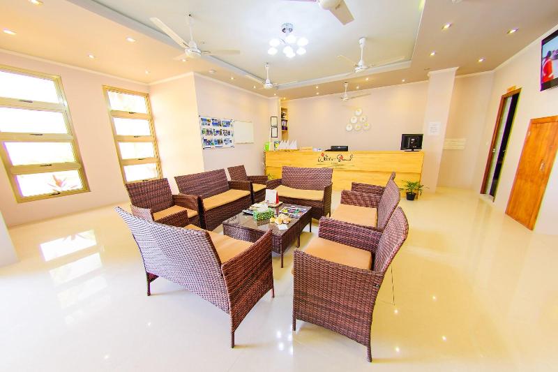 White Sand Lodge at Maafushi