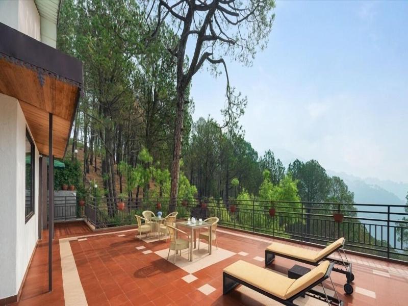 Fortune Park Moksha Hotel image