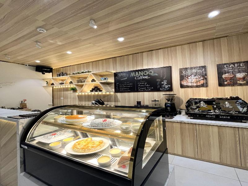 Mango Hotel Le Duan image