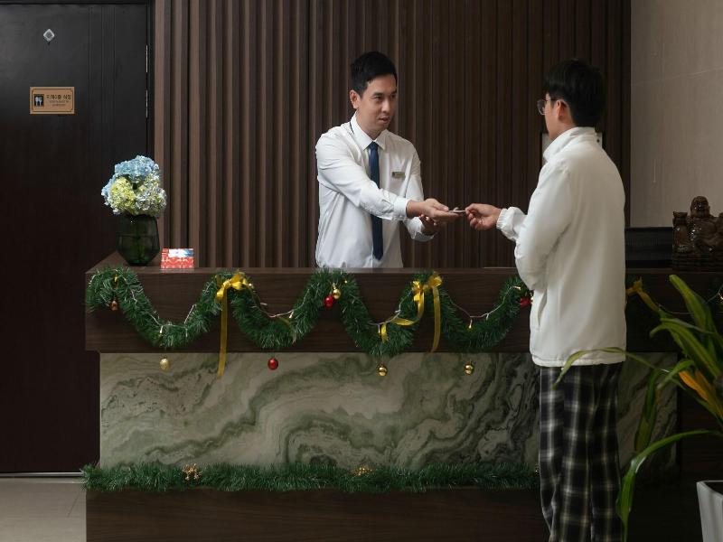 Blubiz Hotel Hanoi image