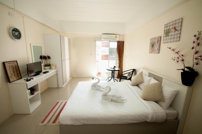 Usana Apartment — main photo