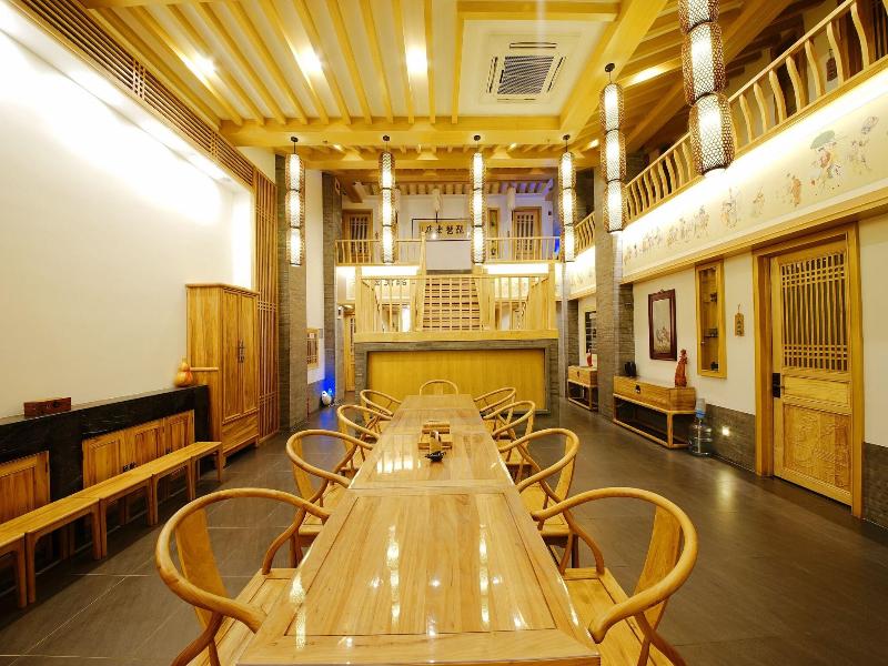Pi Pa Hotel image